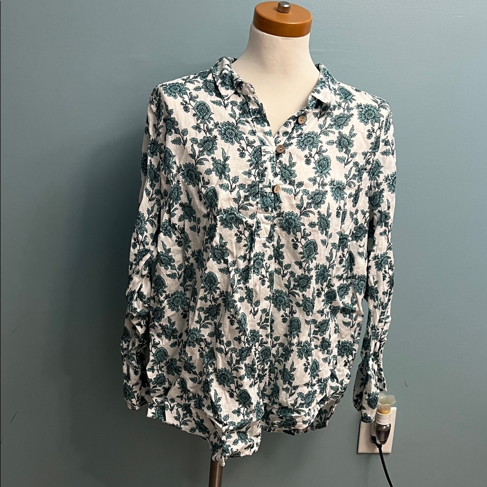 Cynthia Rowley Teal and White Floral Women’s Shirt sz 1X